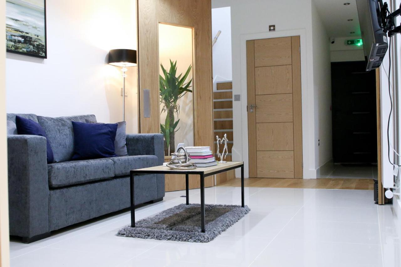 Executive Bright And Airy Studio Apartment In Sydenham London Exterior photo